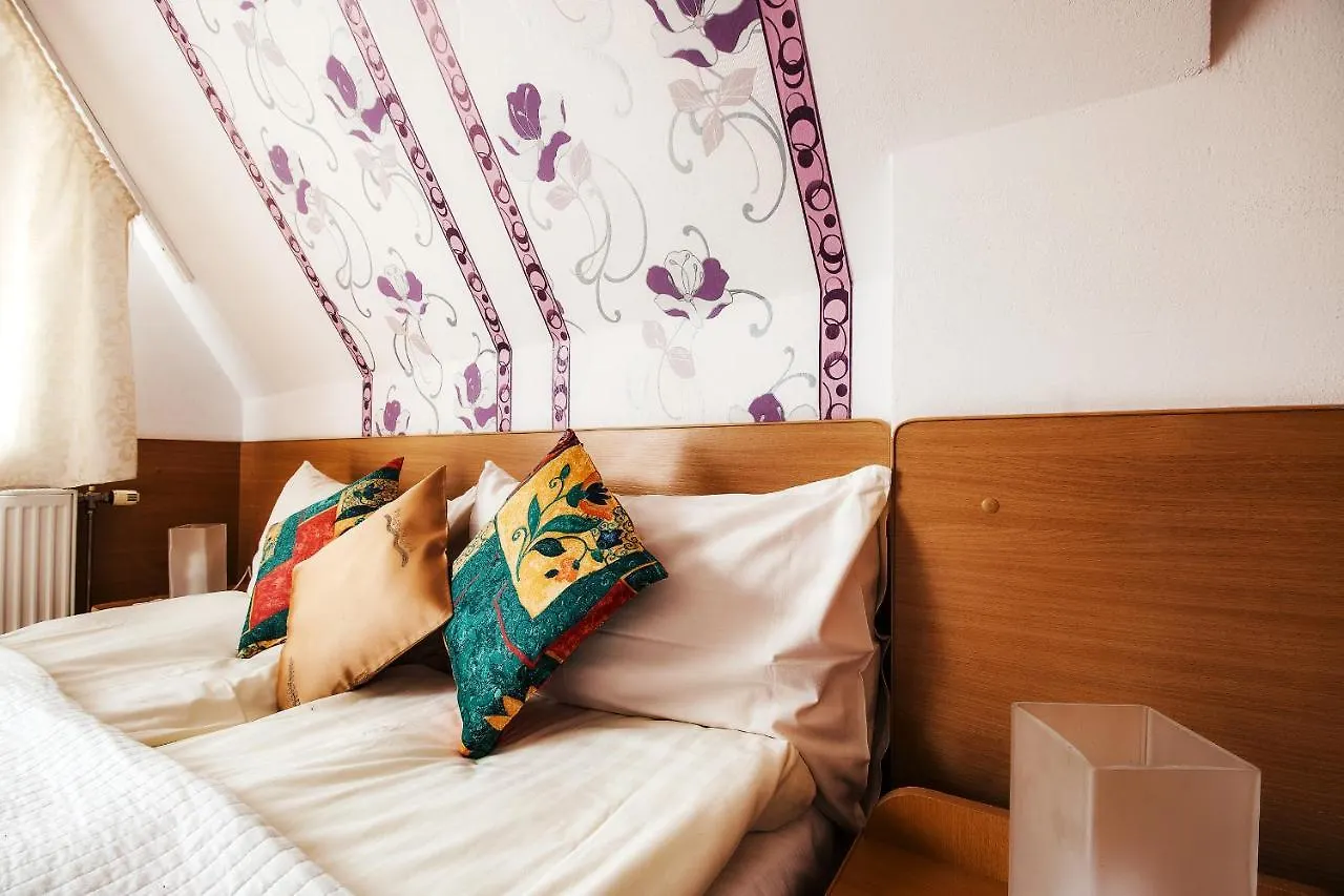 Chata Pod Jemiola Zakopane Bed & Breakfast